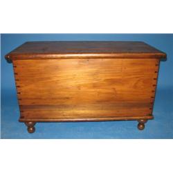 PENNSYLVANIA BLANKET CHEST
