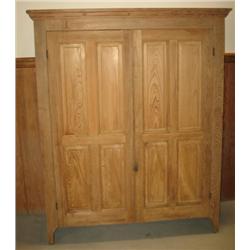 PINE COUNTRY CUPBOARD