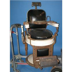 ANTIQUE BARBER CHAIR