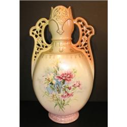 PORCELAIN MANTEL URN