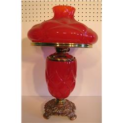 RED GLASS TABLE LAMP