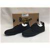 Image 2 : SIZE 4 BLACK T CANVAS SHOES