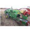Image 1 : JOHN DEERE 336 SQUARE BALER
