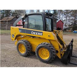 2005 JOHN DEERE 317 SKID STEER