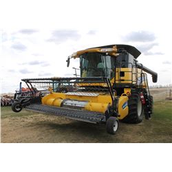 2009 NEW HOLLAND CR 9070 Combine