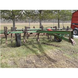 JOHN DEERE 16' DEEP TILLAGE CULTIVATOR