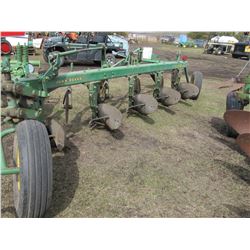 JOHN DEERE 3100 - 5 BOTTOM PLOW