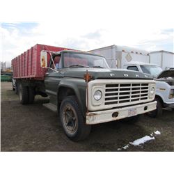 MID 1970'S FORD F600 SINGLE AXLE GRAIN TRUCK