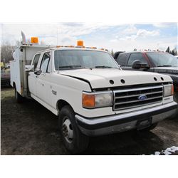 1990 FORD 350 SERVICE TRUCK