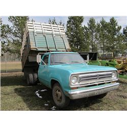 APPROX. 1972 DODGE 300 SINGLE AXLE GRAIN TRUCK