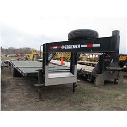 2006 TRAILTECH 30' TANDEM AXLE TRAILER