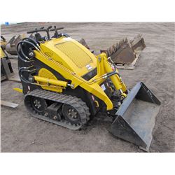 SKIDSTEER 36" BUCKET RIDE ON SKID STEER