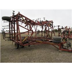 MORRIS CHALLENGER L249 - 46' CULTIVATOR