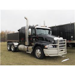 2014 MACK TANDEM AXLE TRUCK