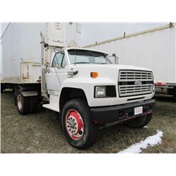 1990 FORD F800 TRUCK