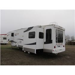 2008 BRISTOL BAY 3450TS FIFTH WHEEL TRAILER