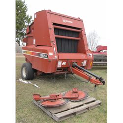 HESTON 565A ROUND BALER