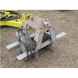 TULSA HYDRAULIC WINCH