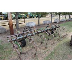 JOHN DEERE APPROX. 14' SPRING TOOTH CULTIVATOR