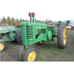 JOHN DEERE A TRACTOR