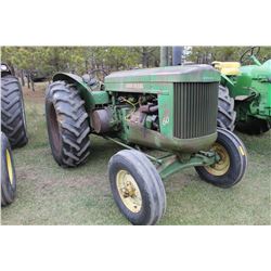 JOHN DEERE 60 GAS TRACTOR