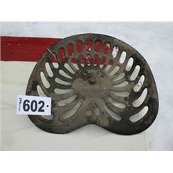 COLLECTOR TRACTOR SEAT