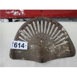 COLLECTOR TRACTOR SEAT