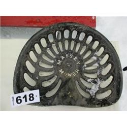 COLLECTOR TRACTOR SEAT