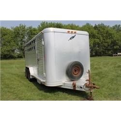 1993 FEATHERLITE 16' Bumper Pull Tandem Stock Trailer