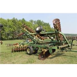 JOHN DEERE 220 - 20' DISC