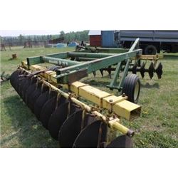 John Deere 340 - 12' Disc