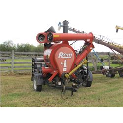 REM 2700 GRAIN VACUUM
