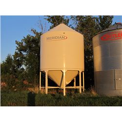 MERIDIAN 16-12 APPROX 2800 BU EPOXY COATED FERTILIZER BIN
