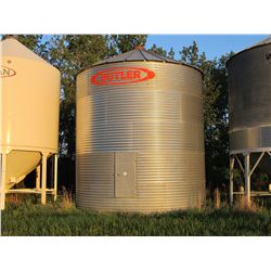 BUTLER 18' - APPROX 4000 BU 5 RING BIN ON WOOD FLOOR