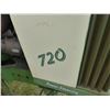 Image 2 : JOHN DEERE 720 TRACTOR