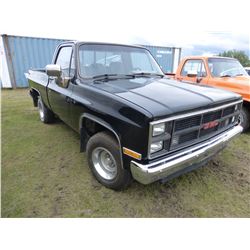1984 GMC 1/2 TON TRUCK
