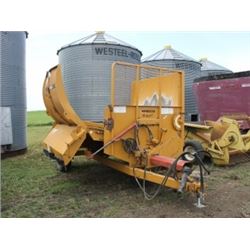 2006 HAYBUSTER 2650 BALE PROCESSOR