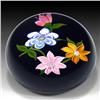 Image 2 : 24: Perthshire 1978 Three-Flower Bouquet Paperweight