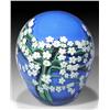 Image 2 : 207: Peter Raos 2000 Night Jasmine Paperweight