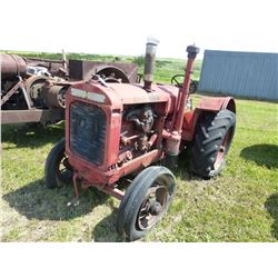 MCCORMICK DEERING W30 ON RUBBER