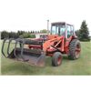 Image 2 : 1981 IH 1486 - 2WD Tractor