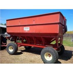 Unverferth 375 (400 bu) Gravity Grain Cart