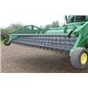 Image 2 : 2014 John Deere S680 Combine