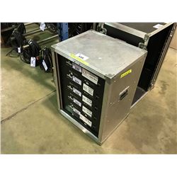 32-1/2 H X 24 W X  19-1/2  MULTI-CAISSES RACKMOUNT ROAD CASE