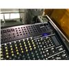 Image 2 : BEHRINGER EURODESK MX 3282A 32 CHANNEL 8 - BUS ULTRA LOW NOISE MIXING CONSOLE WITH MULTI-CAISSES