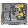 Image 1 : DEWALT 1/4" CORDLESS IMPACT DRIVER 14.4V