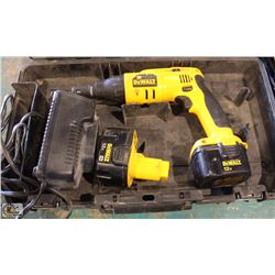 DEWALT CORDLESS DRYWALL DRILL 12V
