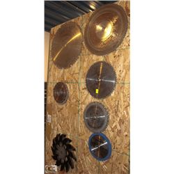 LOT OF ASSORTED SAW BLADES