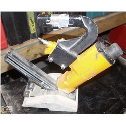 BOSTITCH FLOORING STAPLER