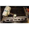 Image 1 : HITACHI 3-1/4" STRIP NAILER